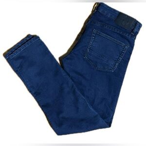 Vintage Genes Black Dark Wash Distressed Jeans 32 x 32